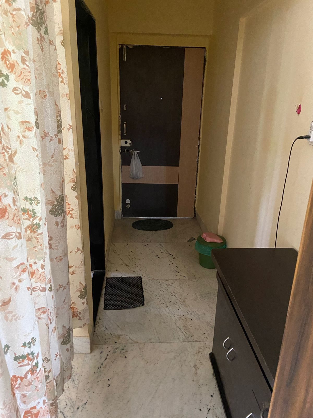 Flatmate needed for master bedroom in 2BHK, Goregaon East — photo 2