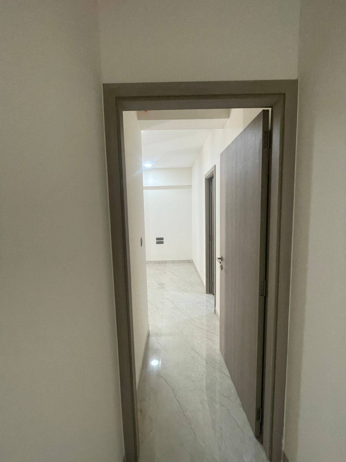 2BHK Semi Furnished Flat in Bandra East