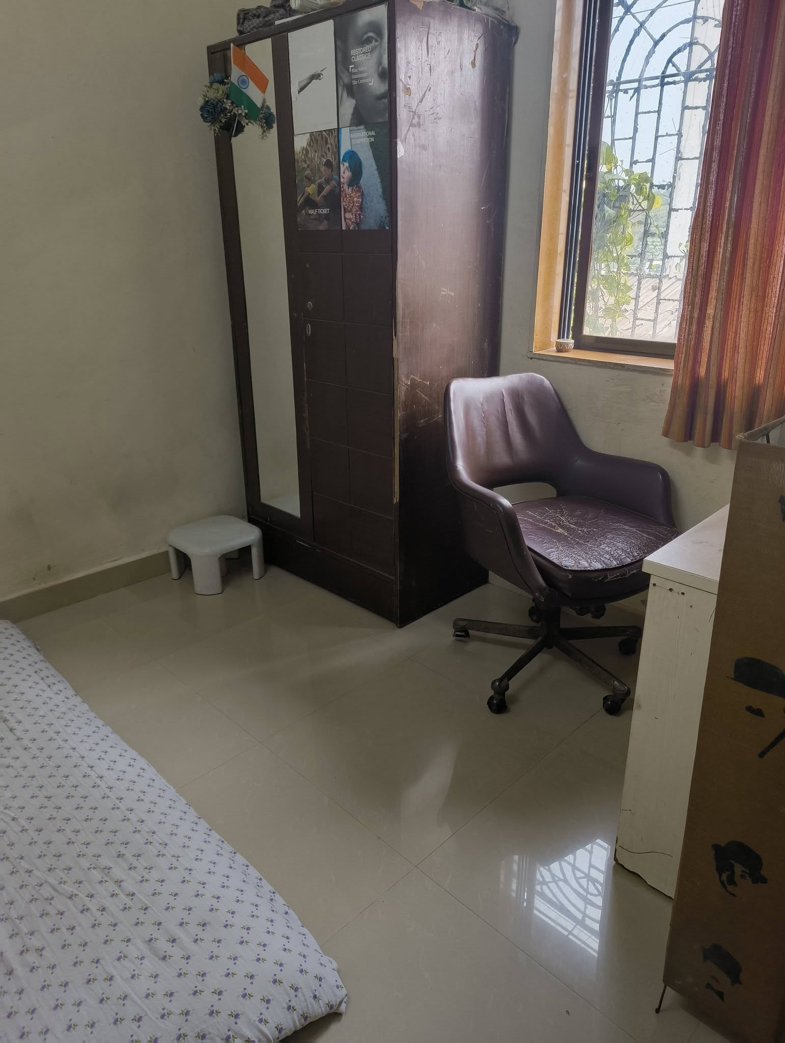 Looking for a Flatmate – Versova, Andheri West — photo 5