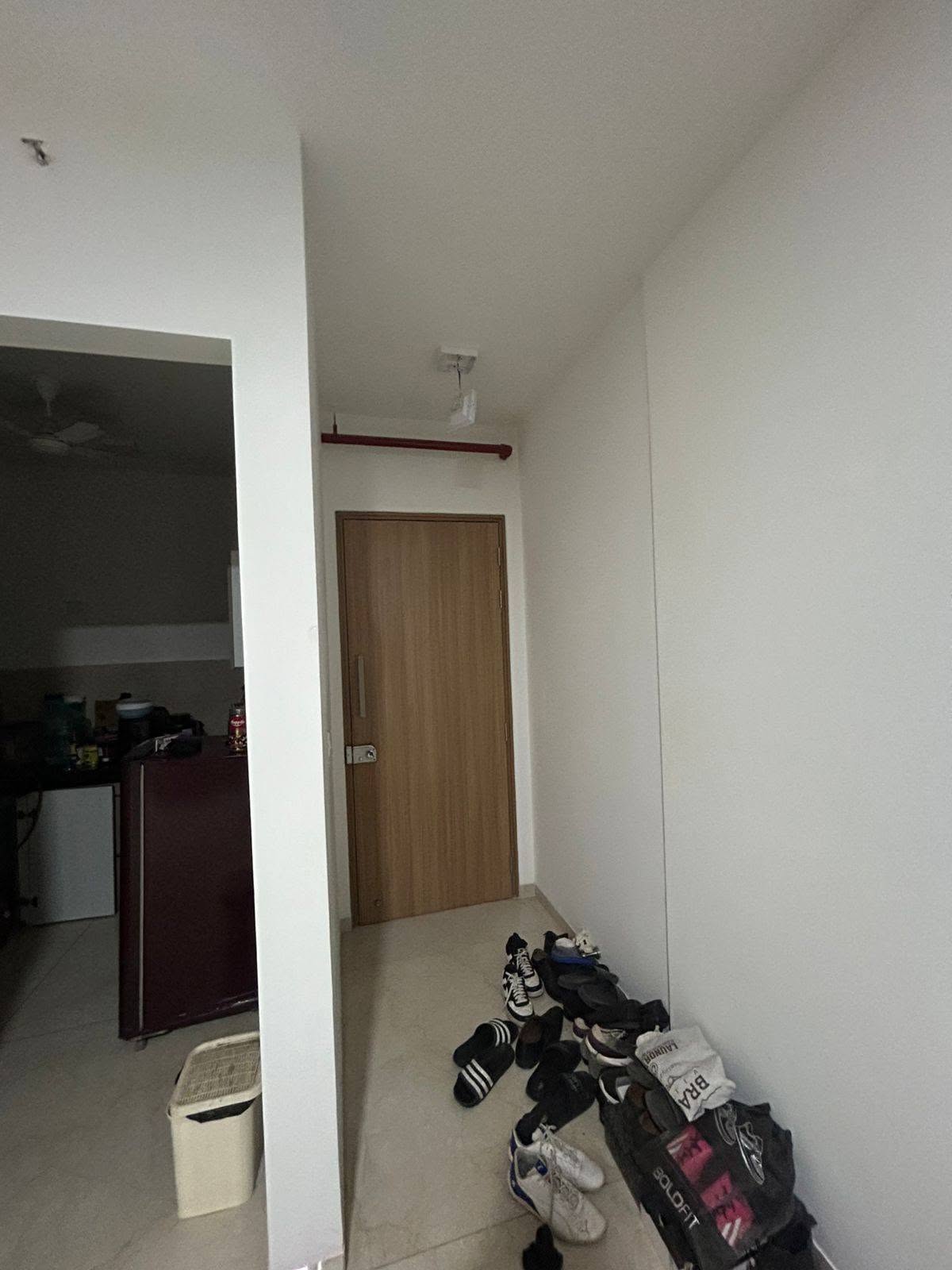 Single occupancy Master bedroom in Powai