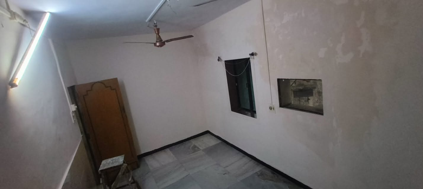 1BHK Semi Furnished Flat for Rent - photo 5