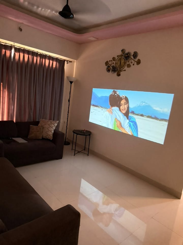 Single occupancy in 2BHK flat near Dahanukarwadi